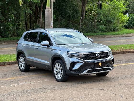 VOLKSWAGEN TAOS 1.4 250 TSI TOTAL FLEX COMFORTLINE AUTOMÁTICO